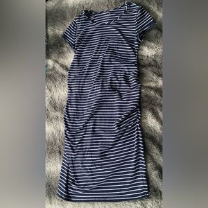 𝅺Isabel maternity navy striped maternity dress